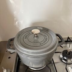 決まりましたストウブ