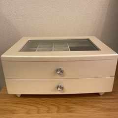 【三軒茶屋で引き渡し】ホワイト ジュエリーボックス（ビジュー付き...