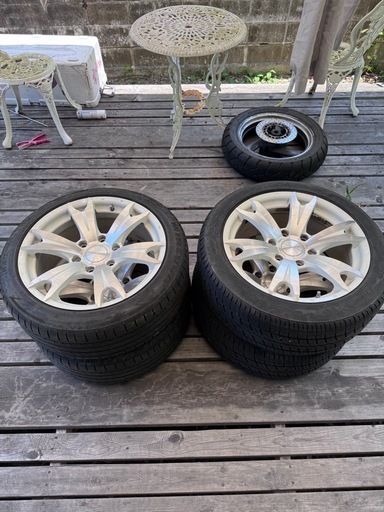 ハイエース 200系18インチタイヤホイール　4本セット