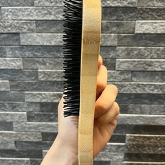 フライングタイガー　ヘアブラシの画像