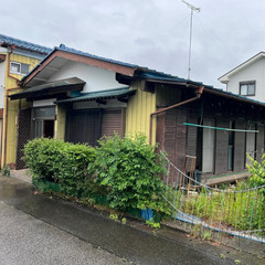 茨城県　古河市 中田新田 平屋建 ７ＤＫ