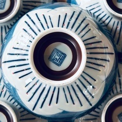 新品未使用　有田焼梅型染付飯椀　茶碗7脚の画像