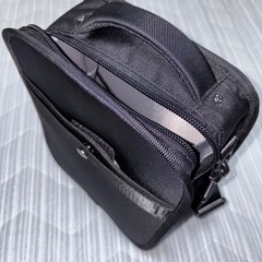Mc GREGORのショルダーバッグ　新品未使用の画像