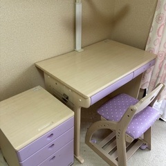ニトリの学習机