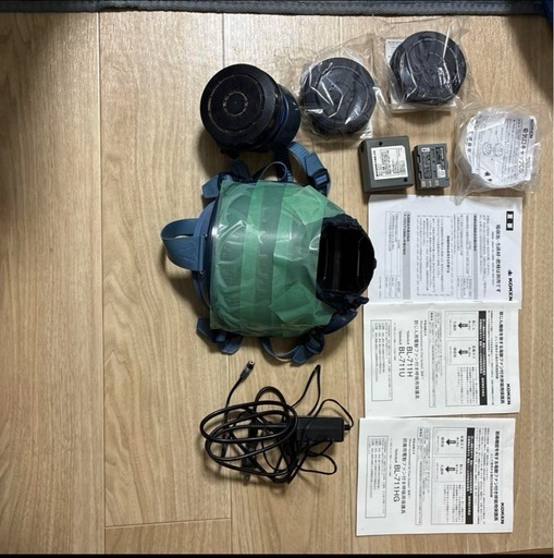 電動ファン付き防塵マスク