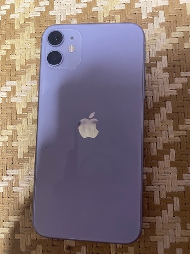 iPhone11　128ギガ