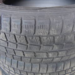 スタッドレスタイヤ 195/65R15 全て同じとは限らない 動作未チェック 中古品の画像