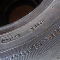 スタッドレスタイヤ 195/65R15 全て同じとは限らない 動作未チェック 中古品の画像
