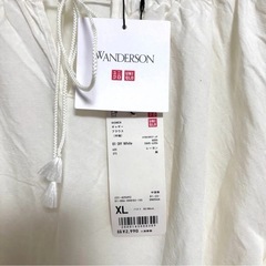 【新品】UNIQLO ブラウス　の画像