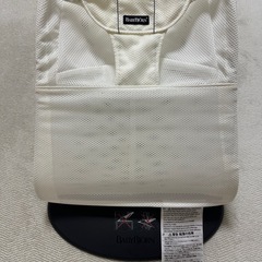 【取引中】ベビービョルン　メッシュ　バウンサーの画像