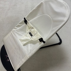 【取引中】ベビービョルン　メッシュ　バウンサーの画像