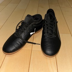 PUMAトリーニングシューズ