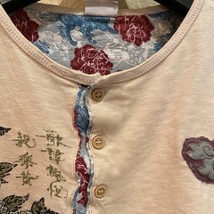 used和柄ちりめん花柄パッチワーク長袖Tシャツカットソーベージュcpsの画像