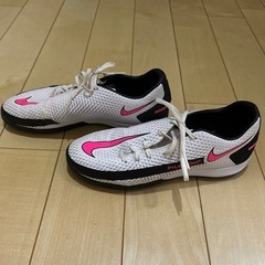 ナイキ　サッカートレーニングシューズの画像