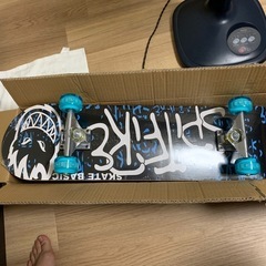 スケボーの画像