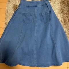 ラトカーレ　 デニムスカート　未使用　Mサイズの画像