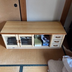 テレビ台　