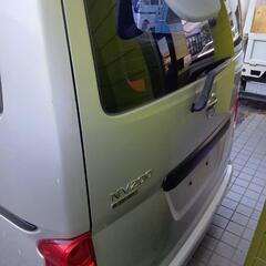 Nissan NV200 シルバーの画像
