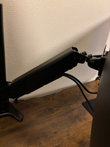 BenQ　ZOWIEXL2411KとASUS64Hzモニター