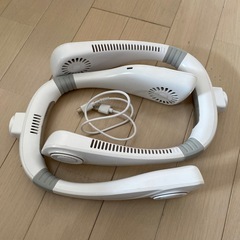 ネッククーラー 首掛け扇風機 羽根なし 3段階調整 ハンズフリー...