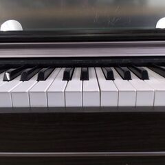 美品　本格的88鍵盤　3本ペダル　電子ピアノ　デジタルピアノ　ピアノの画像