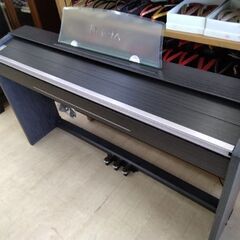 美品　本格的88鍵盤　3本ペダル　電子ピアノ　デジタルピアノ　ピアノ