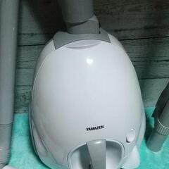 紙パック式、コード付き掃除機