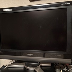 Sharp Aquos 26型液晶テレビ