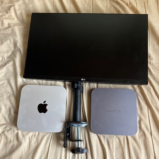 Mac mini  M2 2023 2Kモニター、USB.SD.SSDハブセット