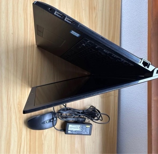 TOSHIBA dynabook B75/D 第6世代Core i7搭載 メモリ8GB M.2 SSD256GBウェブカメラ内蔵