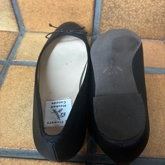 フラットシューズ　24センチ　ブラックの画像
