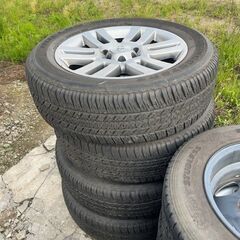 トヨタ245/60R20