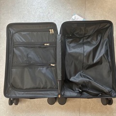 ⭐️新品⭐️スーツケース　キャリーケース　S 機内持ち込み　シャンパンゴールド　新品の画像