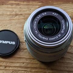 OLYMPUS  ズームレンズ　14〜42ミリ　1：3.5〜5.6