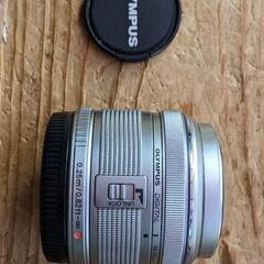 OLYMPUS  ズームレンズ　14〜42ミリ　1：3.5〜5.6の画像