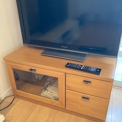 テレビとテレビ台