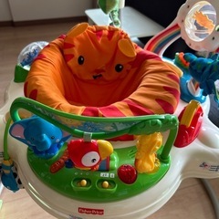 子供遊ぶジャンパルー　無料の画像