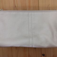 ポーチ　シルバー　POLA
