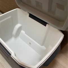 【週末値下げ！】Coleman コールマン　クーラーボックス　の画像
