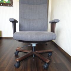 カリモクハイバックモデルチェア　XT5840