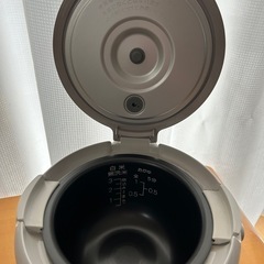 取引中 SHARP 炊飯器の画像