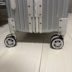 キャリーケースの画像