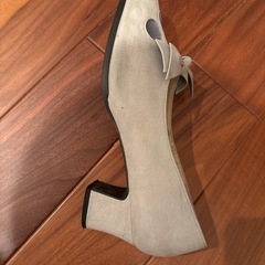 トラサルディ他パンプスの画像