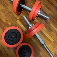 可変式ダンベル（15kg×2個セット）／手首につける重り２個 セットです。の画像