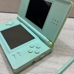 】任天堂 ニンテンドーDS Lite ミントグリーン 本体の画像