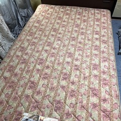 フランスベッド　ベッドフレーム付き