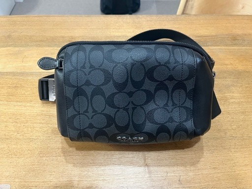 コーチ　ウエストポーチ　シグネチャー