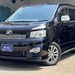 トヨタ！！　 ヴォクシー 　ＺＳ　煌２　(*'▽')♪♪