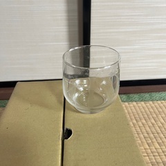 ガラス　コップ