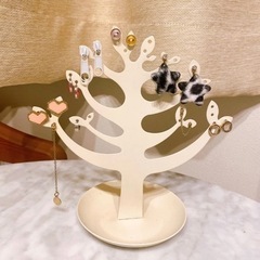 ピアス数点・ピアススタンド